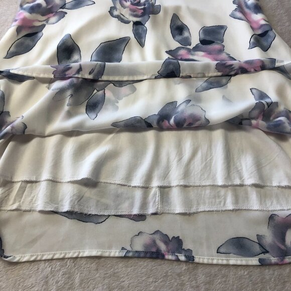 HONEY Belle Off White Floral Long Sleeve Flowy V Neck Top Size Large - Picture 6 of 13